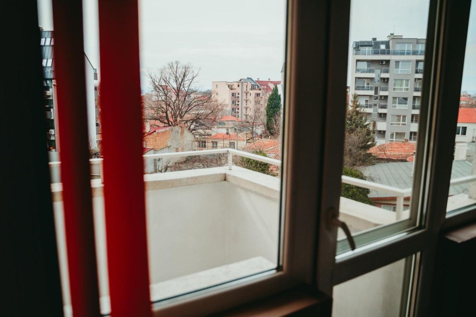 Tyulev Apartment 2 Varna Exterior photo